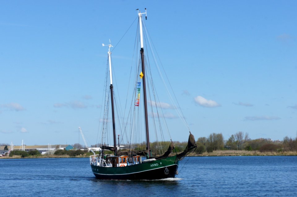 ARNO F, ENI 02509835, Noordzeekanaal, Port of Amsterdam, pic1