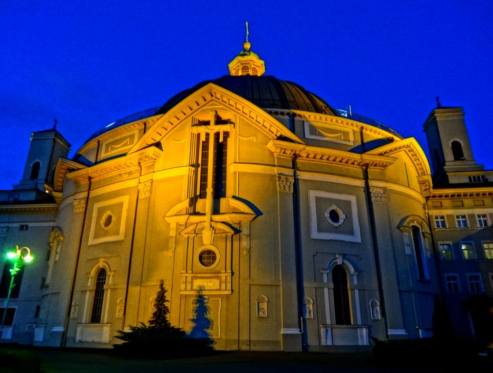Bdg Bazylika noc 16 07-2013