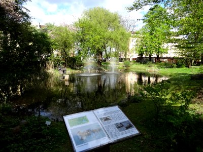 Bdg Arboretum UKW7 4-2015