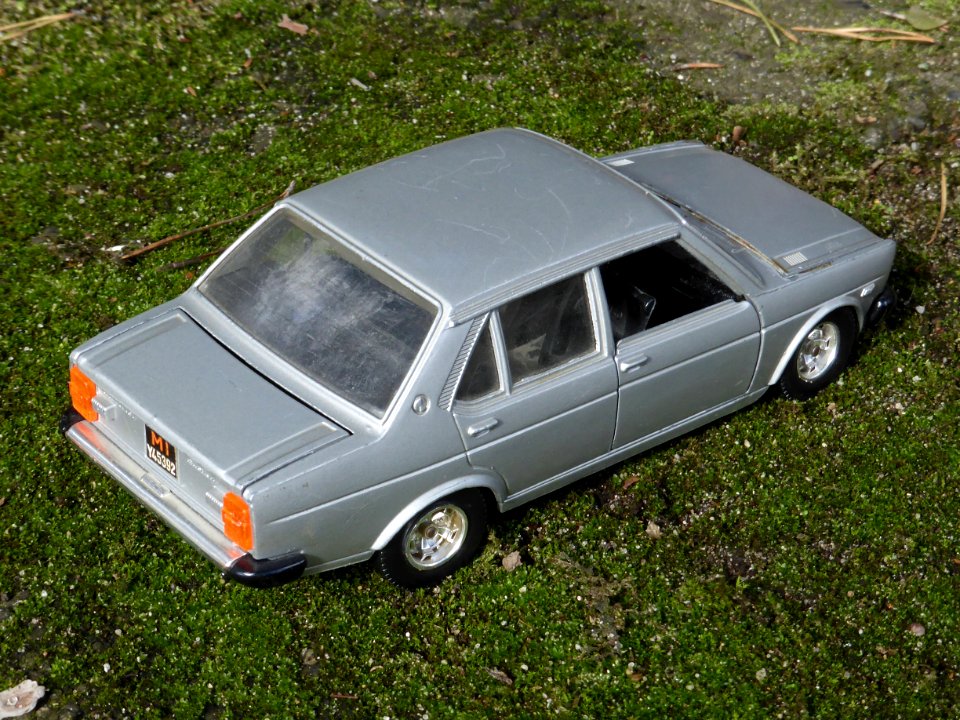 Bburago FIAT 131