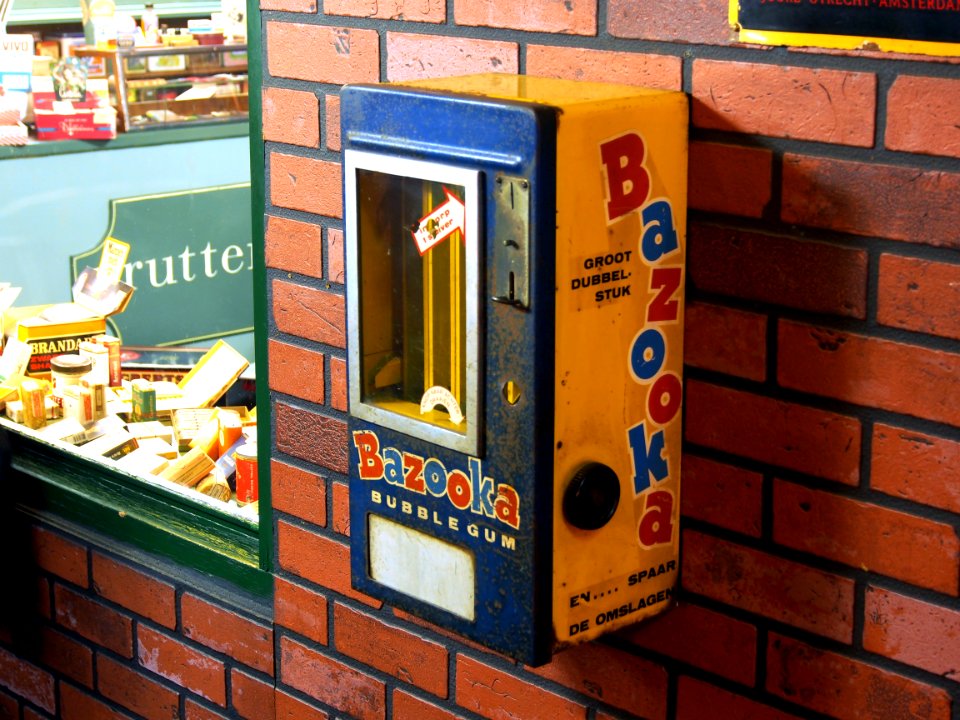 Bazooka vending machine