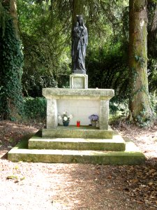 Bazailles (Meurthe-et-M.) statue Madonna et Enfant