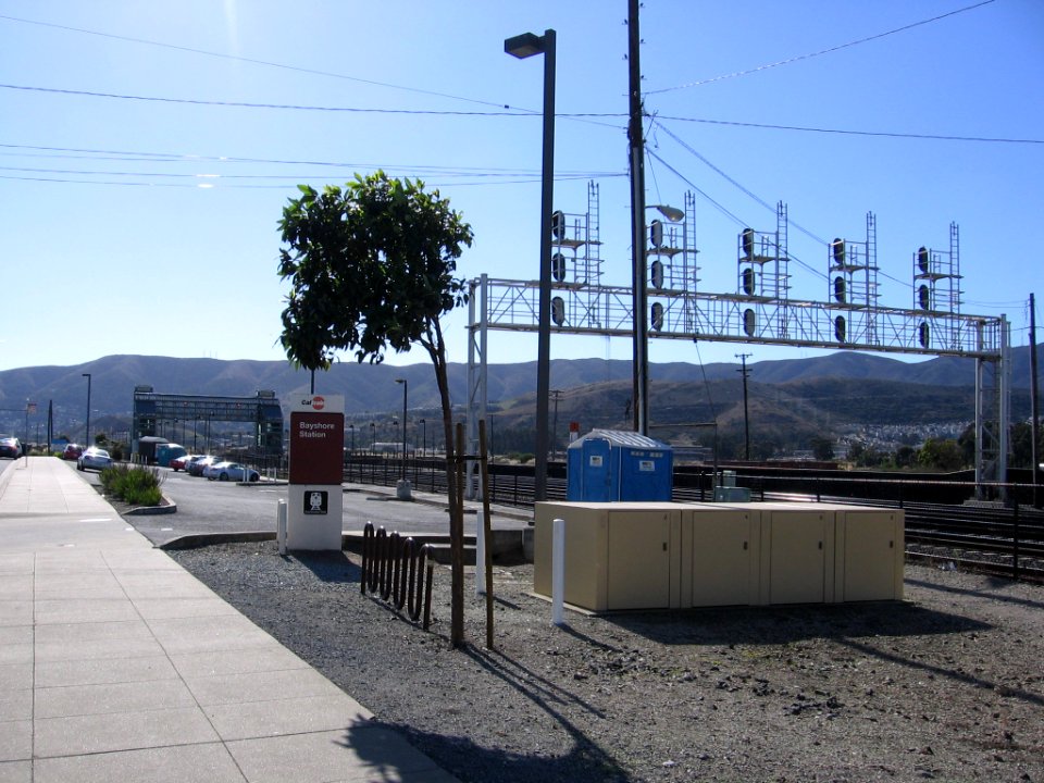 Bayshore Station 3215 03