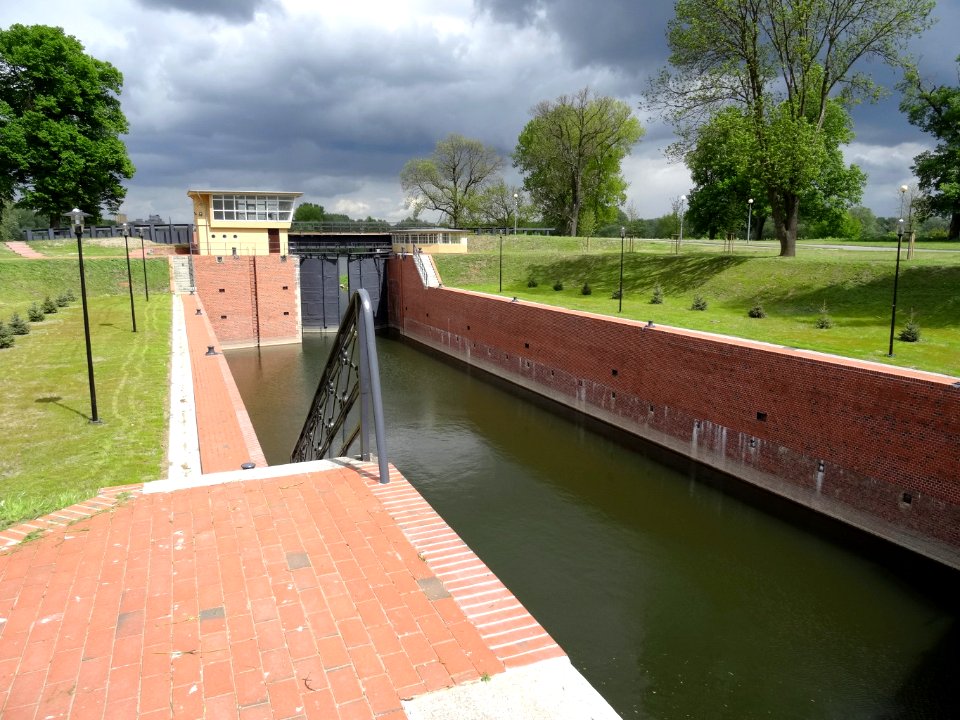 Bdg Brdyujscie sluza 15 5-2015