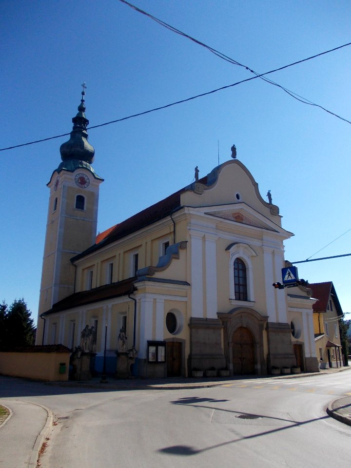 Basilica of the Visitation, Petrovče 10