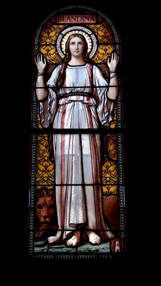 Basilique Saint-Martin d'Ainay - Intérieur - Vitrail de Sainte Blandine