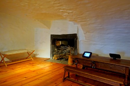 Basement display - Château Ramezay - Montreal, Canada - DSC07645