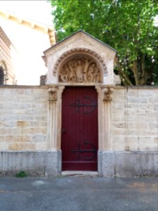 Basilique Saint-Martin d'Ainay - Petite porte