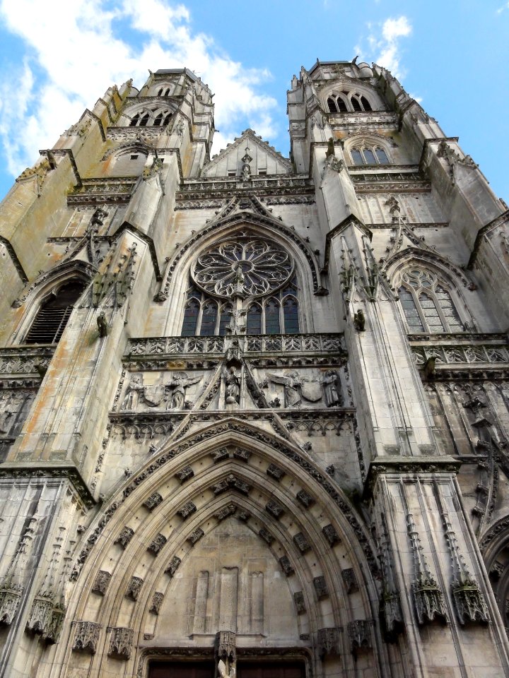 Basilique de Saint-Nicolas-de-Port (M-et-M) façade ouest, tours