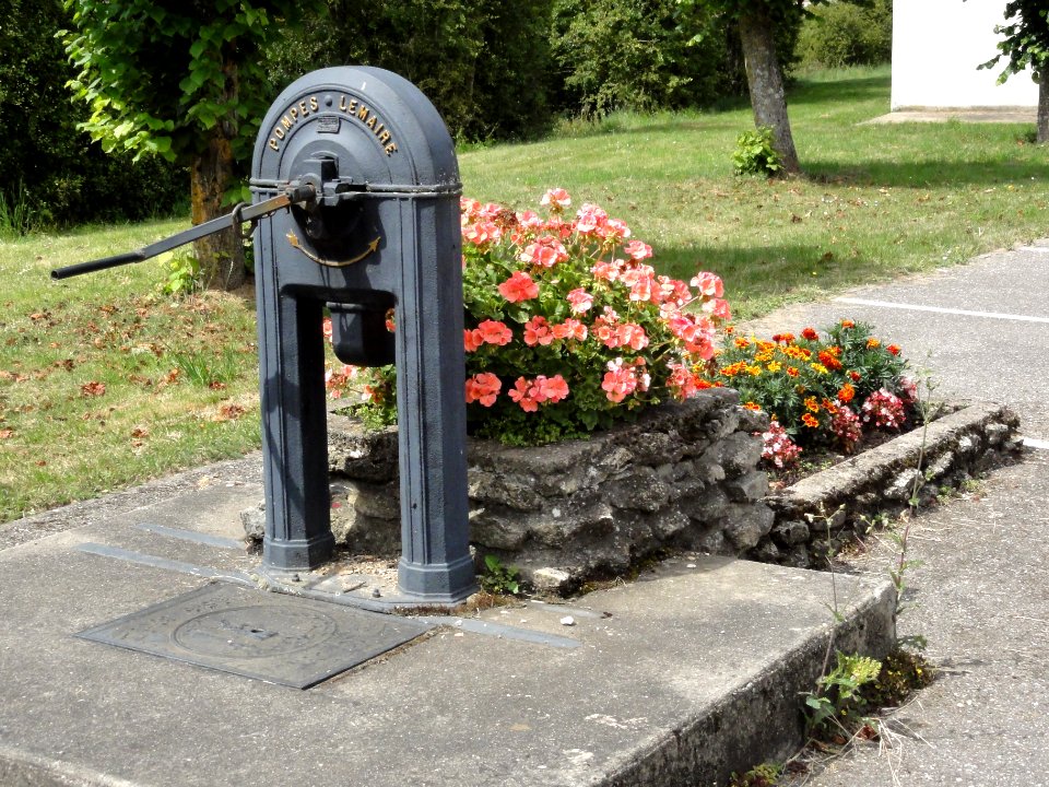 Baudrémont (Meuse) pompe Lemaire A