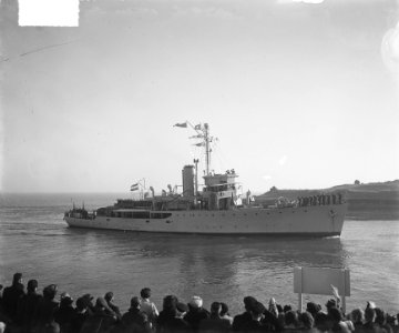 Batjan en Ceram terug in Den Helder, Bestanddeelnr 903-7167