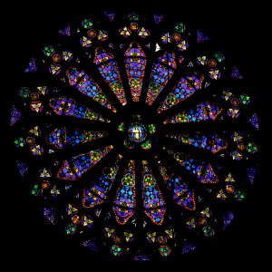 Basilique Sainte-Clotilde Paris Vitrail Rose 1 26102018