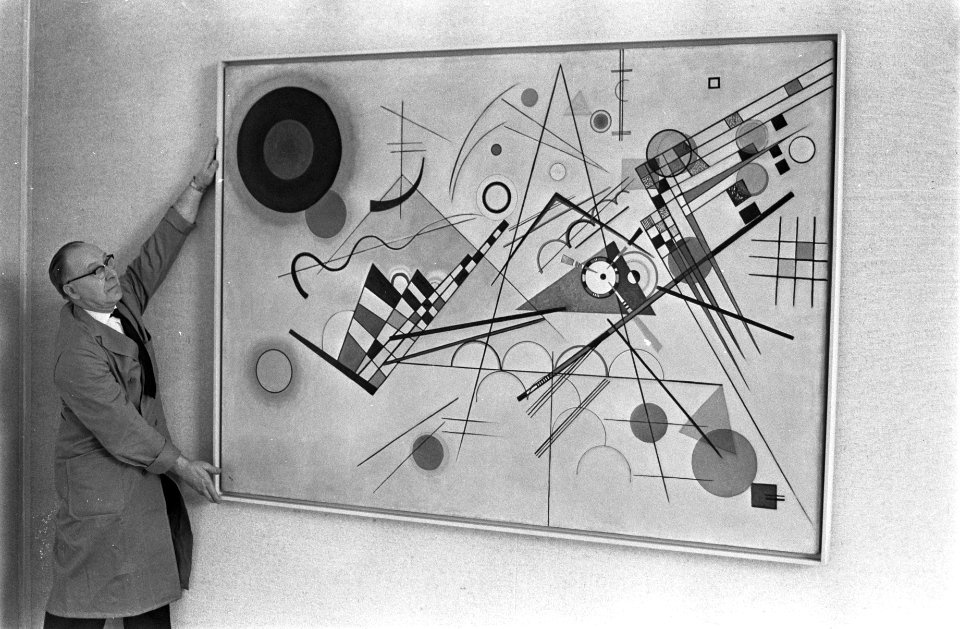 Bauhaus-expositie in Stedelijk Museum schilderij van Kandinsky, Bestanddeelnr 921-8968