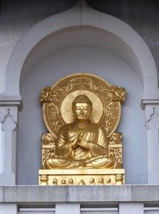 Battersea Park Peace Pagoda 135