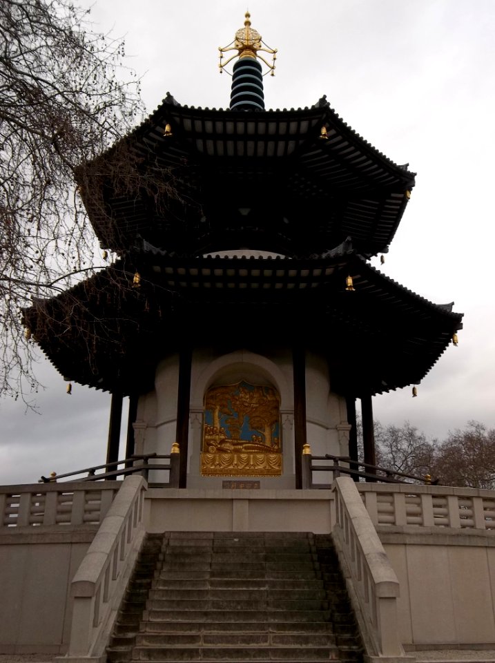 Battersea Park Peace Pagoda 234