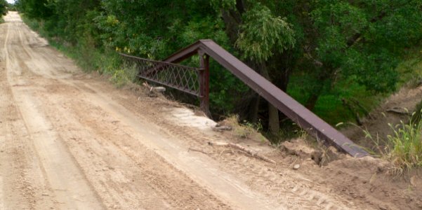 Battle Creek kingpost bridge S truss 2