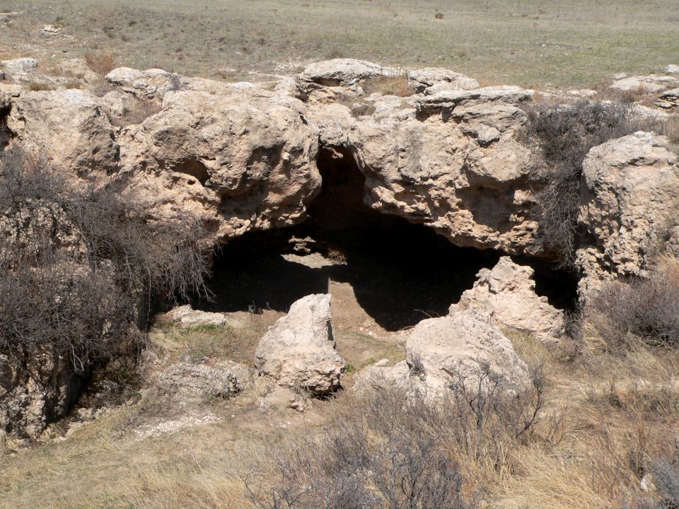 Battle Canyon (Scott Co KS) cave 2