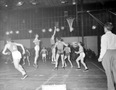 Basketbal Nederland tegen Spanje, Amsterdam, spelmoment, Bestanddeelnr 906-9977