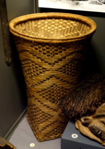 Basket for storing manioc flour - Holo - Royal Museum for Central Africa - DSC06447