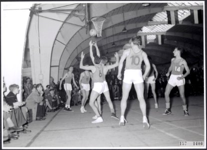 Basketball Nederland tegen Luxemburg 43-58. Spelmoment, Bestanddeelnr 157-1400