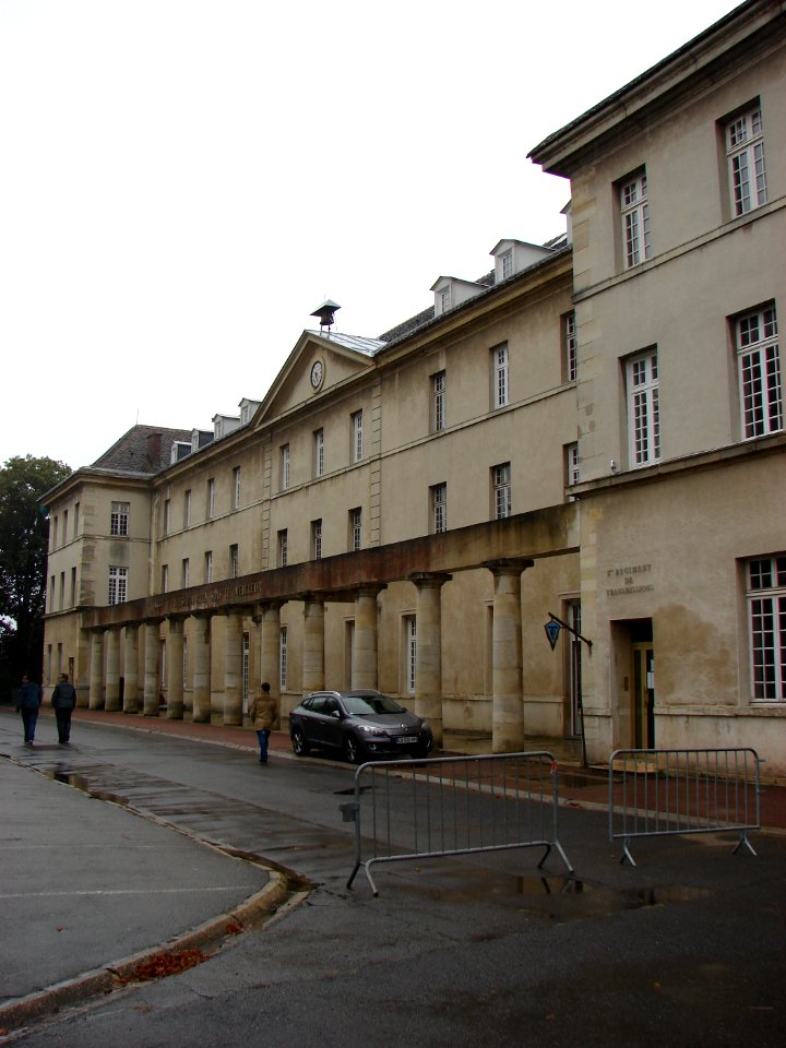Batiment 8e RG Genie transmission Tu es l ancien soies le meilleur - Place d'armes colonel Masson - Forteresse du Mont Valérien4