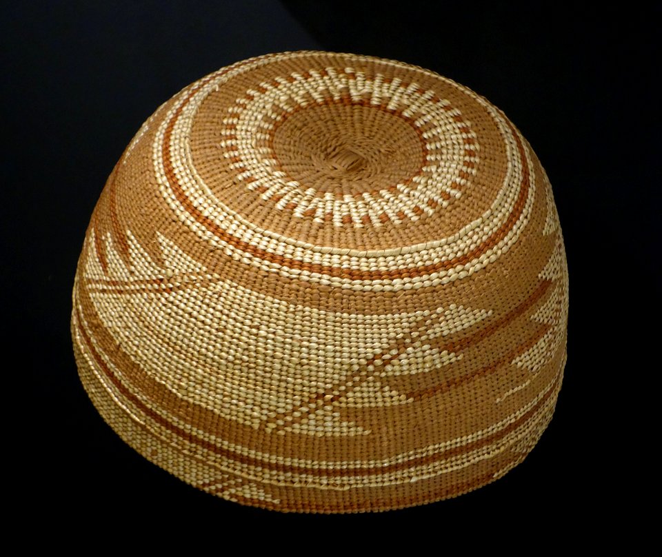 Basket cap, maker unknown, Yurok Hupa Karuk - Mount Shasta Sisson Museum - DSC02802