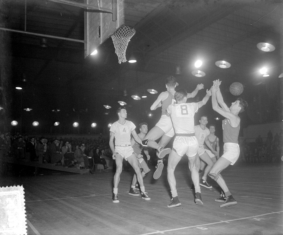 Basketballtoernooi Amsterdam USA tegen Frankrijk, Bestanddeelnr 905-6301