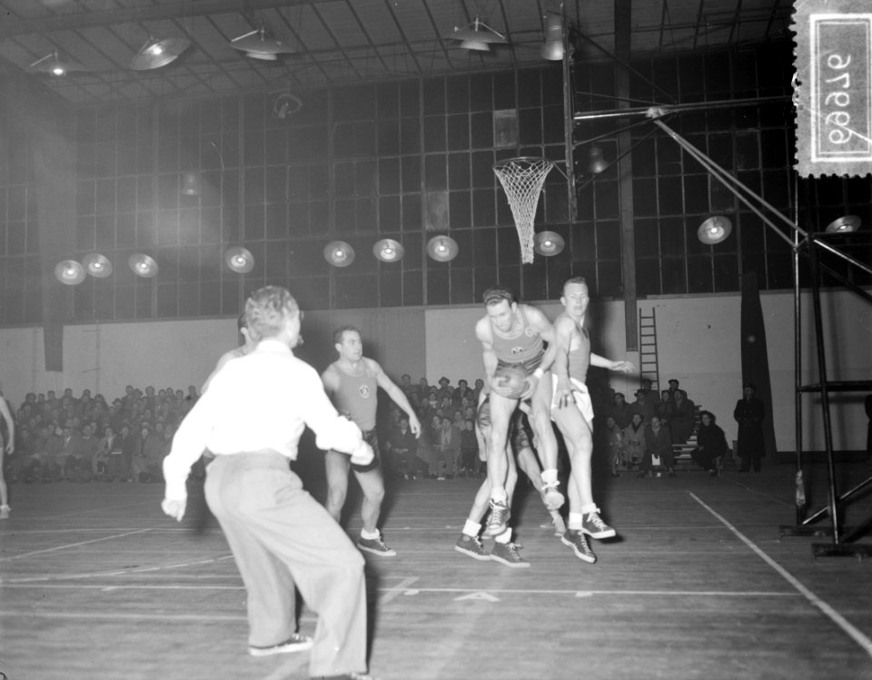 Basketbal Nederland tegen Spanje, Amsterdam, spelmoment, Bestanddeelnr 906-9976