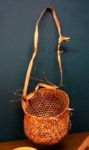 Basket - Pygmy peoples - Royal Museum for Central Africa - DSC06605