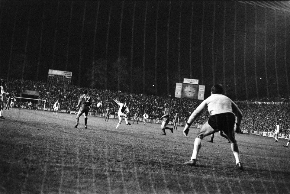 Basel tegen Ajax 1-2 in Europa Cup I, Bestanddeelnr 923-9853
