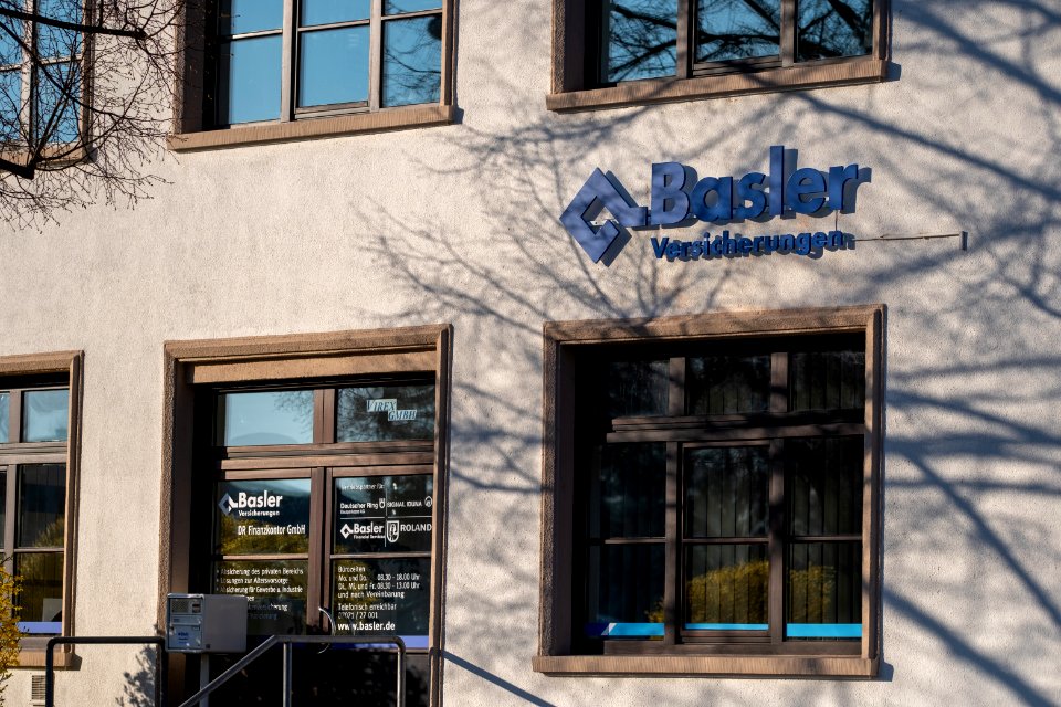 Basler Versicherungen in Tübingen