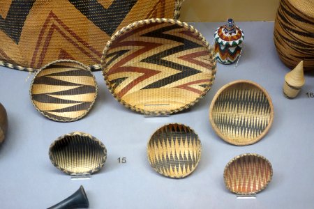 Baskets (inkoko) - Rwanda - Royal Museum for Central Africa - DSC06584