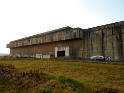Base sous-marine de Bordeaux, depuis le cours Henri Brunet 02-2012
