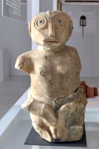 Basel Museum der Kulturen Statue funéraire Indonésie 25102013 1