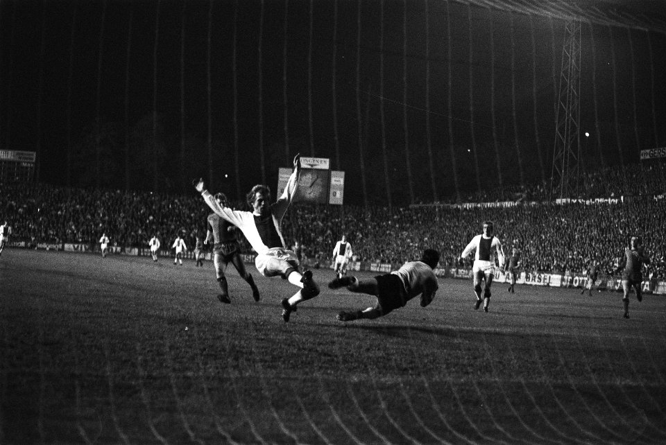 Basel tegen Ajax 1-2 in Europa Cup I, Bestanddeelnr 923-9848
