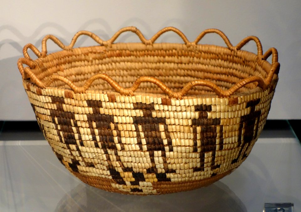Basket, Yakima people, Washington, late 19th to early 20th century, coiled cedar root and bark, bear grass, horsetail root - Chazen Museum of Art - DSC01865