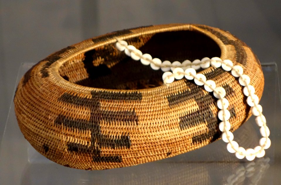 Basket, Pomo people, Northern California, coiled willow, sedge, bulrush roots, cotton string, clamshell disk beads - Chazen Museum of Art - DSC01870