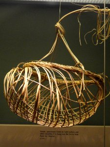 Basket, Huaorani - AMNH - DSC06167 photo