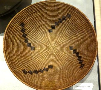 Basket, Kumeyaay - Oakland Museum of California - DSC04999