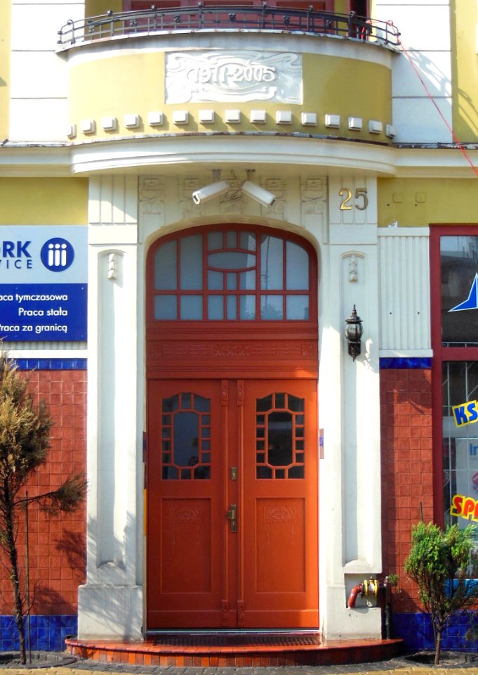 Bdg Śniadeckich25 e 06-2013