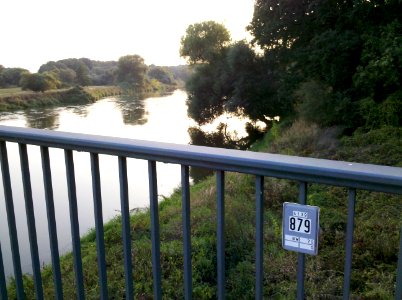 Bauwerksnummer der Brücke über die Mulde im Hinteren Tiergarten nahe der A 9 in Dessau 2016