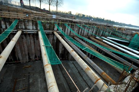 Baustelle Weserkraftwerk 7