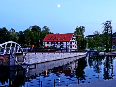Bdg BialySpichrz noc 7 07-2013