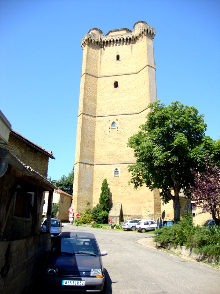 Bassoues (Gers) donjon