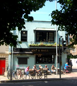 Bat and Ball pub, 51 Ditchling Road, Brighton (July 2019) (4)