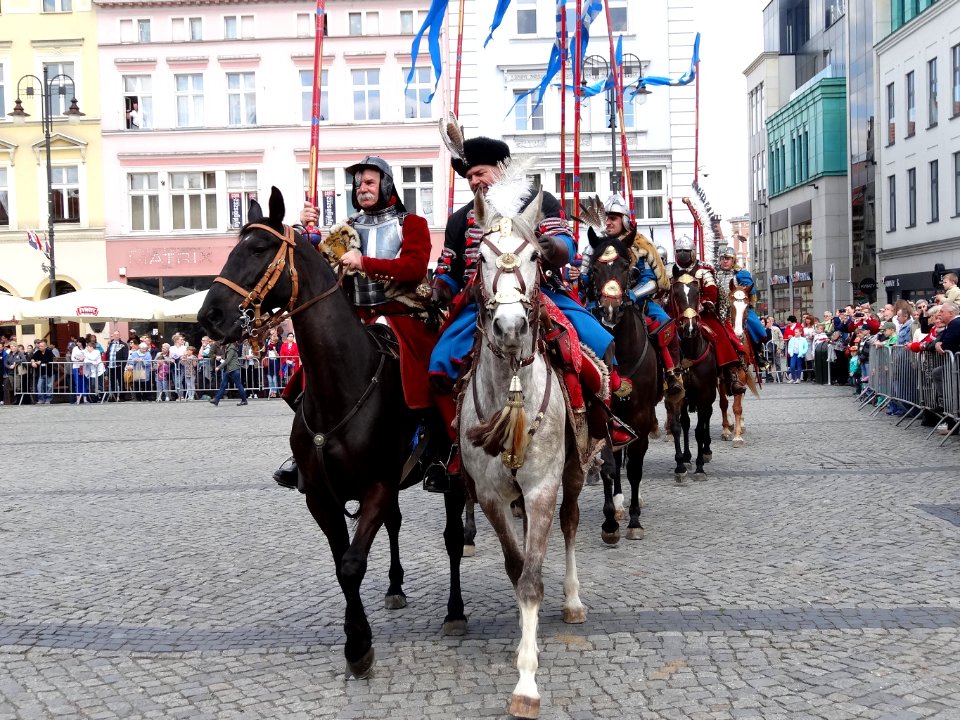 Bdg 3Maja 2015 StaryRynek husaria4