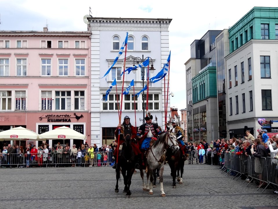 Bdg 3Maja 2015 StaryRynek husaria3