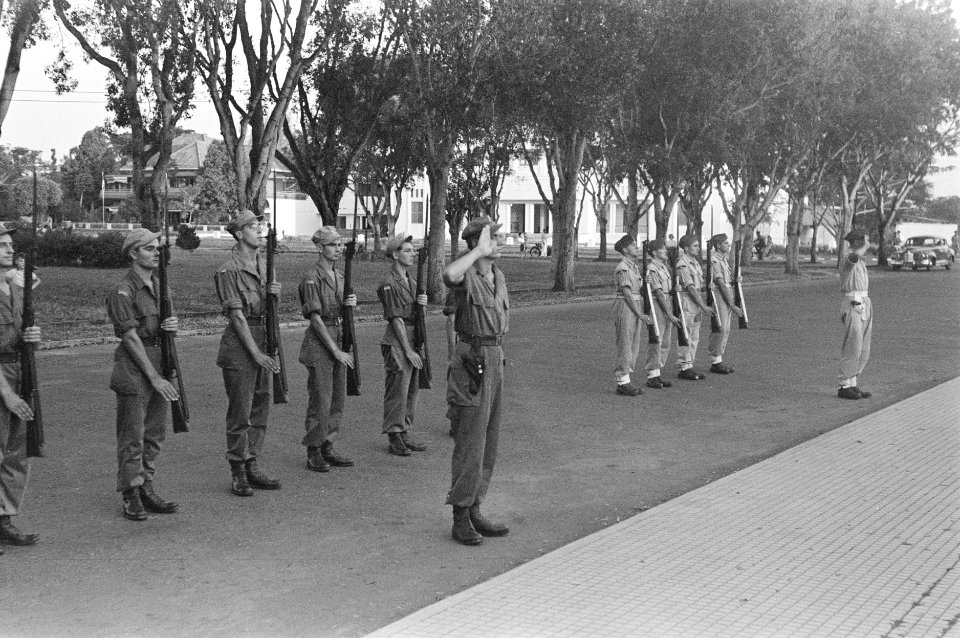 Batavia. Menteng. Oranje-Nassauboulevard Burgemeester Bisschopsplein. Aflossi…, Bestanddeelnr 23-4-3