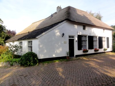 Batenburg Rijksmonument 8708 Kerkstraat 1