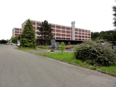 Bataville (Moselle) complexe industriel (10) bâtiments parallèles